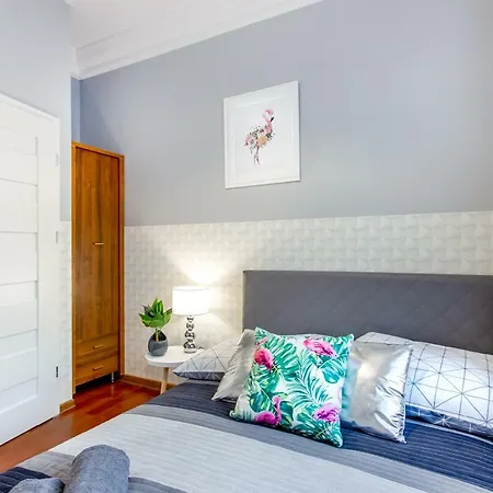 *Clicktheflat* Wilcza 33 Street Apart Rooms In The City Center-3